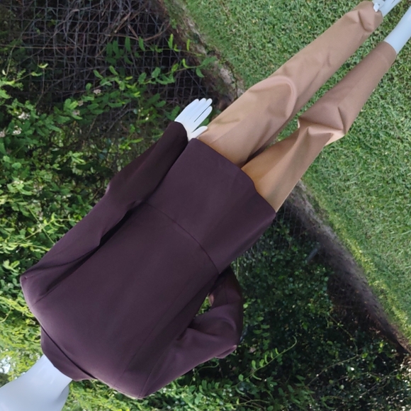 HELENE BLAKE LADIES VINTAGE CHOCOLATE GOLD ACCENTED (3) BUTTON JACKET (UNLINED) - Picture 13 of 16